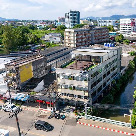 Quip Bed & Breakfast Phuket Dış mekan fotoğraf
