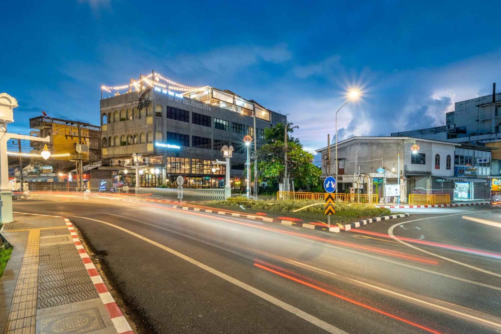 Quip Bed & Breakfast Phuket Dış mekan fotoğraf